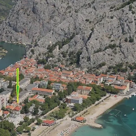 Villa Omis Дом отдыха Омиш