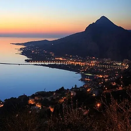 Дом отдыха Villa Omis *