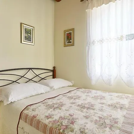 Villa Omis *