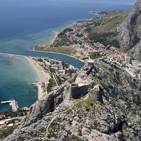 Villa Omis Holiday home *