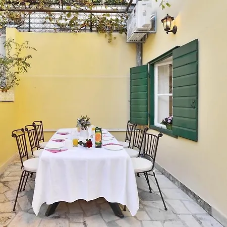 Villa Omis Omis