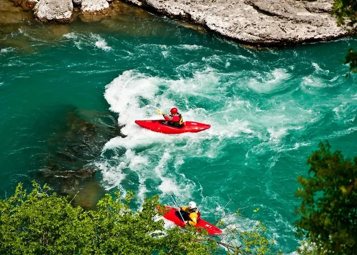 Villa Omis 펜션 오미스